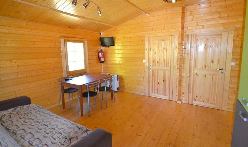 Cabanas Lago De Sanabria Vigo de Sanabria ภายนอก รูปภาพ